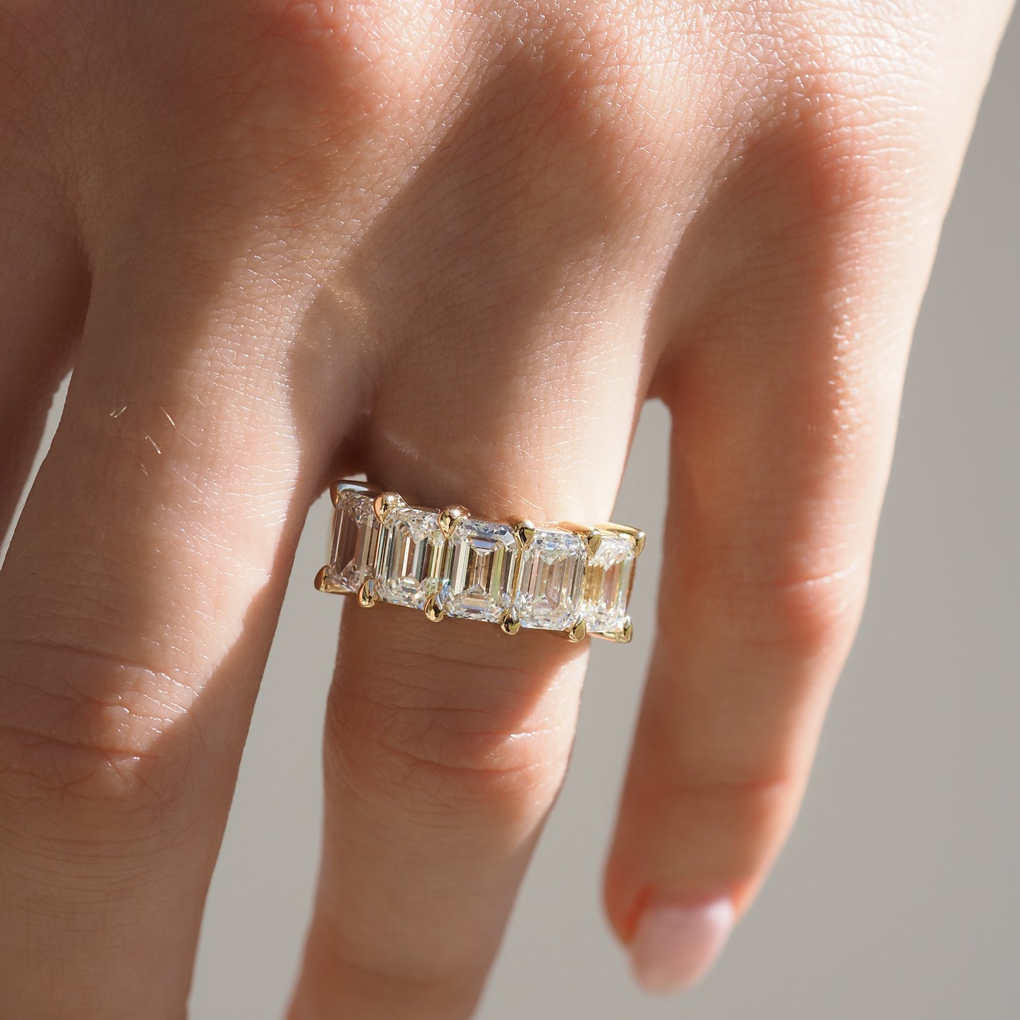 Stunning 2.0 TCW Emerald Moissanite Stones Half Eternity Wedding Bands 3