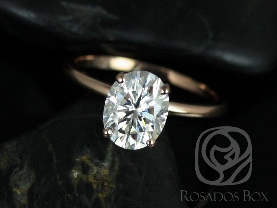 Stunning 2.0 CT Oval Moissanite Engagement Ring with Solitaire Design 8