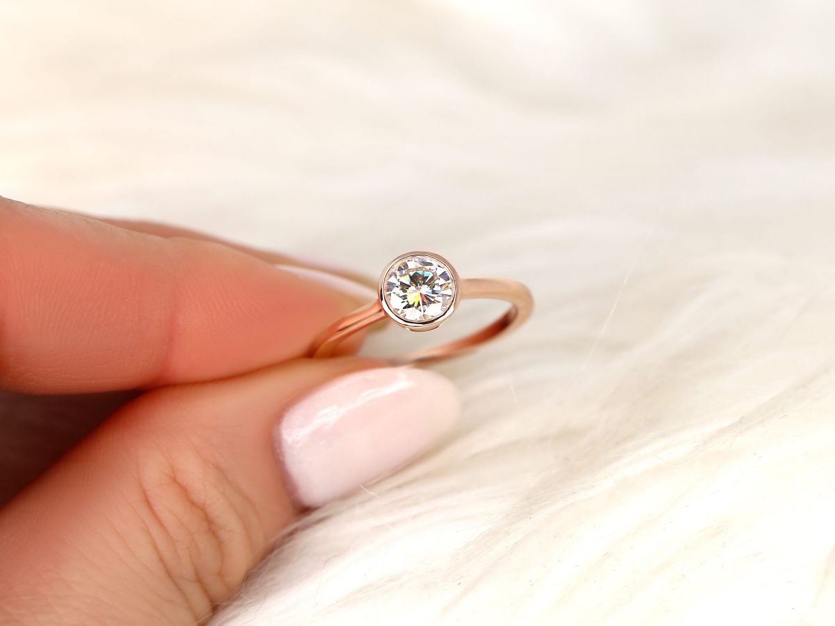 Stunning 0.75 CT Round Moissanite Engagement Ring With Bezel Design 9