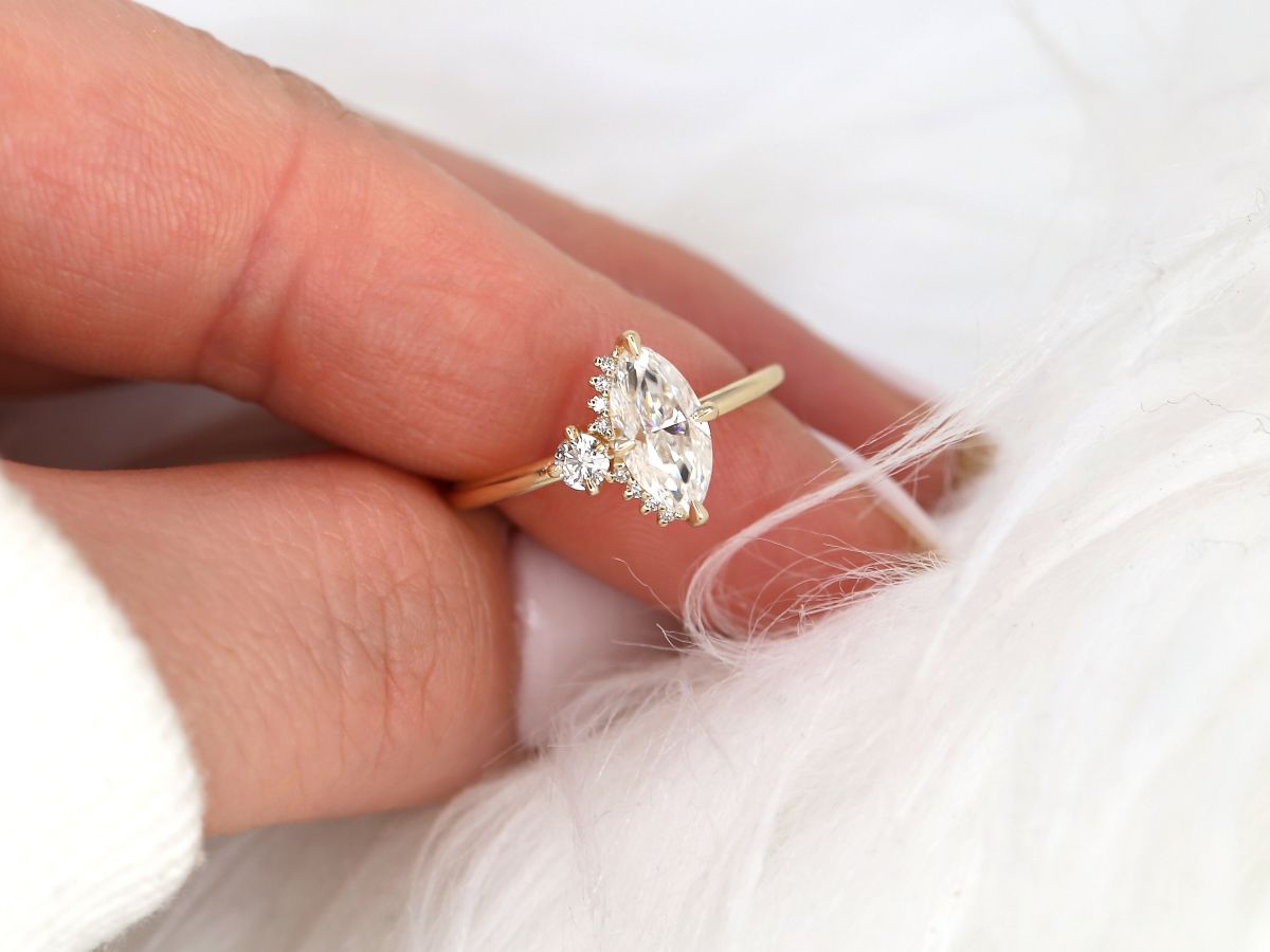 Stunning 1 CT Marquise Moissanite Engagement Ring with Cluster Design 8