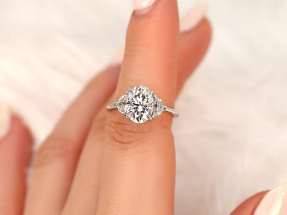 Stunning 2.5 CT Oval Moissanite Engagement Ring with Three Stone Design 8