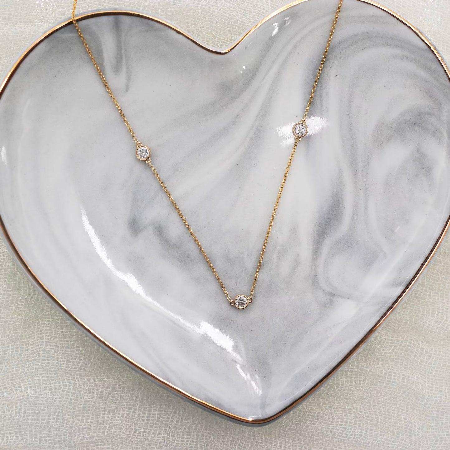 0.30 TCW Round Moissanite Diamond Floating Diamond Bezel Necklace in Solid Gold 7