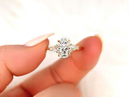 Stunning 2.5 CT Oval Moissanite Engagement Ring with Cluster Design 5
