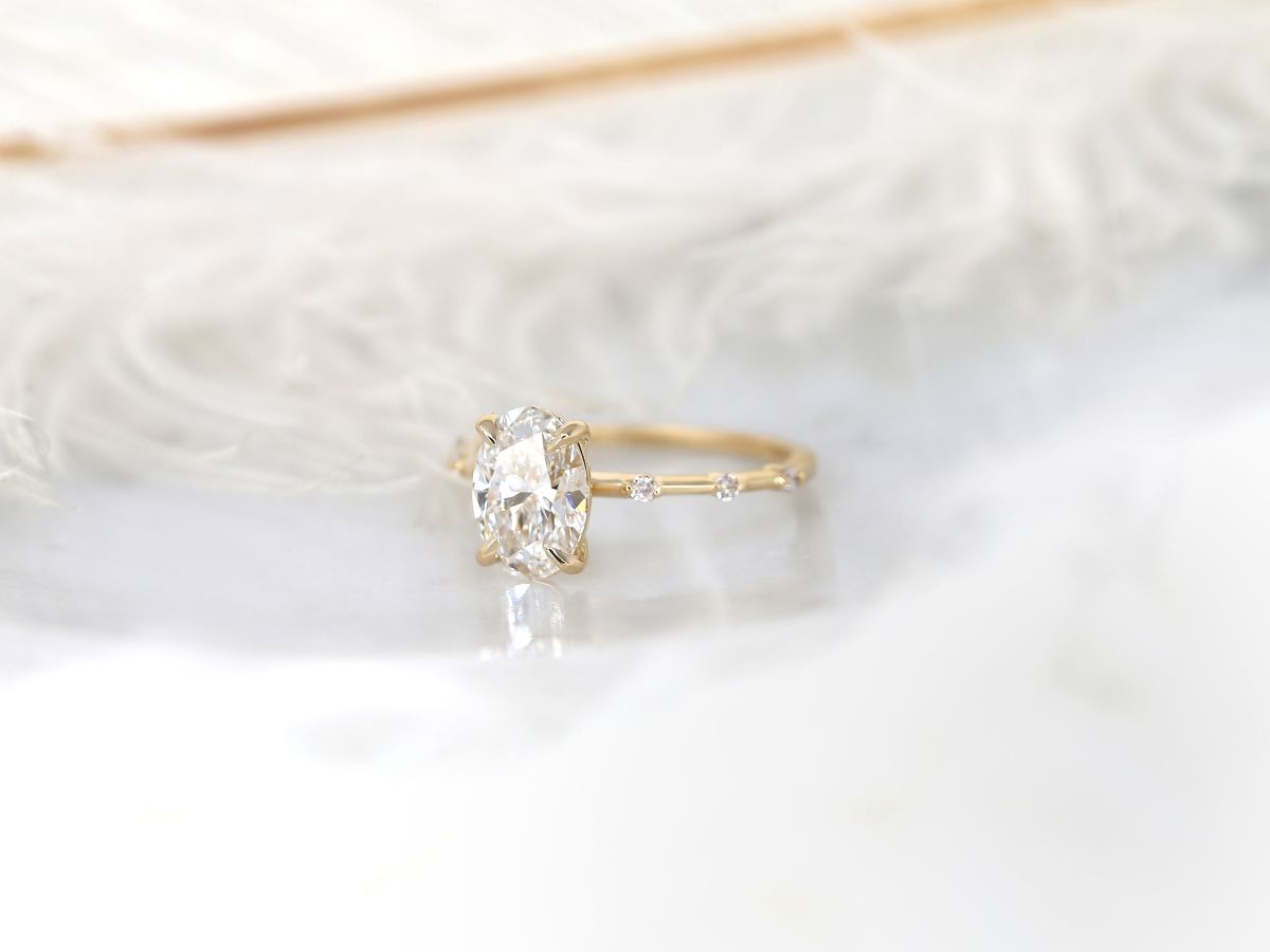 Stunning 1.69 CT Oval Moissanite Engagement Ring with Dainty Design 3