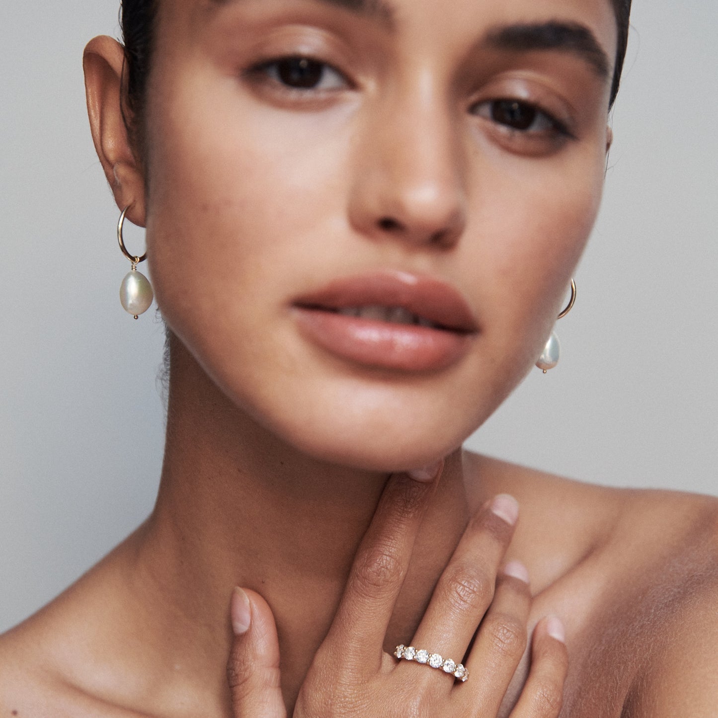 Stunning 0.5 TCW Round Moissanite Stones Half Eternity Wedding Band 4