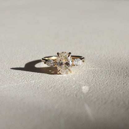 Stunning 1.30 CT Oval Moissanite Engagement Ring with Three Stone Design 1