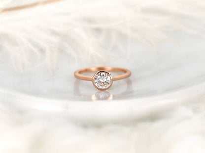 Stunning 0.75 CT Round Moissanite Engagement Ring With Bezel Design 1