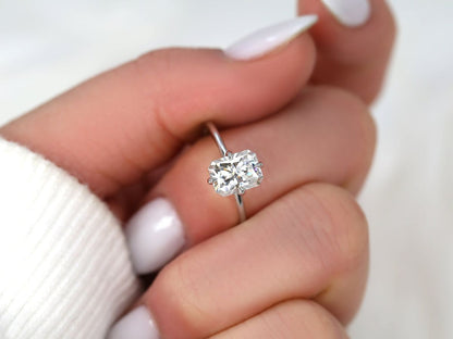 Stunning 1.75 CT Radiant Moissanite Engagement Ring with Solitaire Design 6