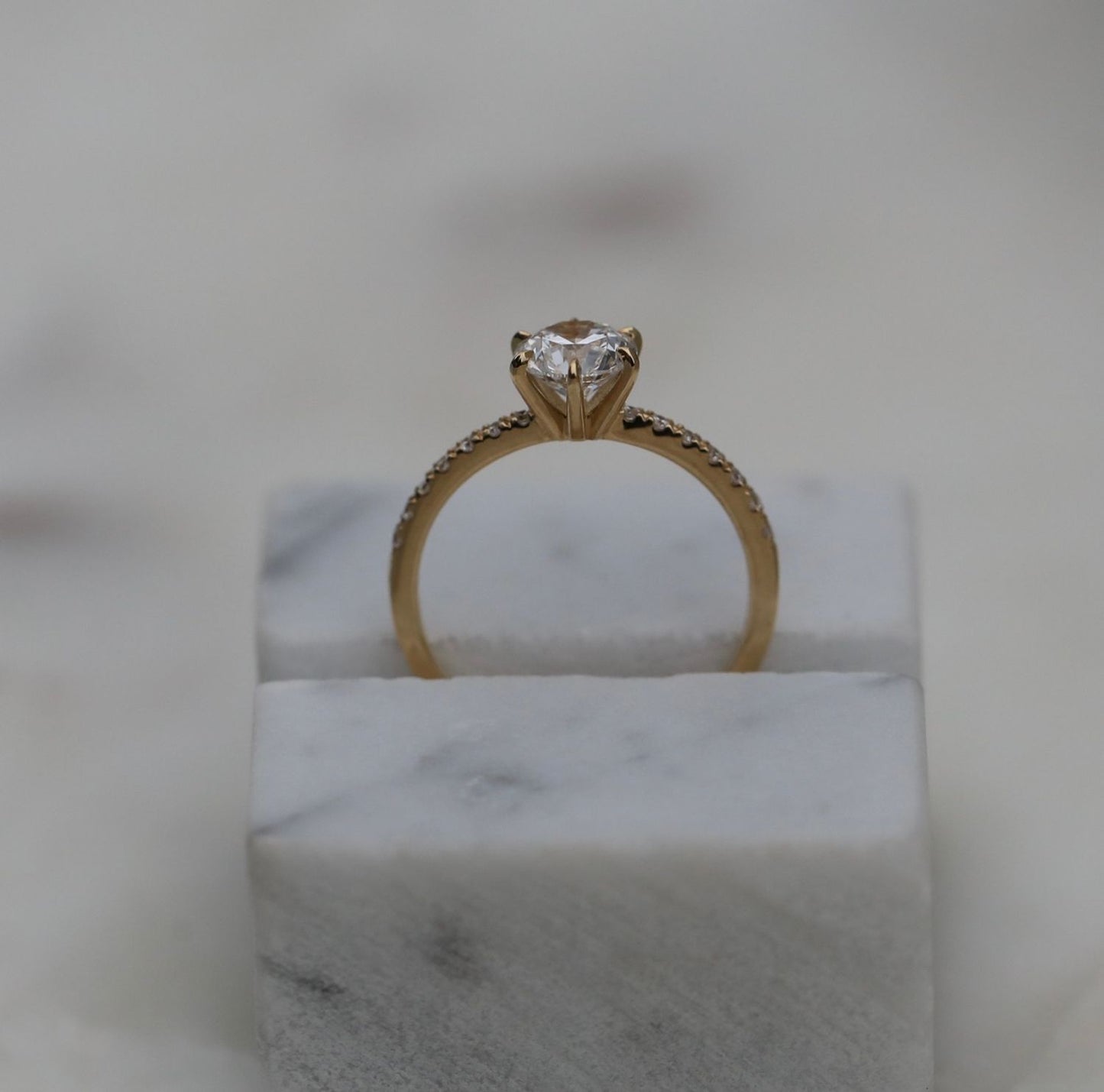 0.85 CT Round Cut Pave CVD E/VS1 Diamond Engagement Ring 7