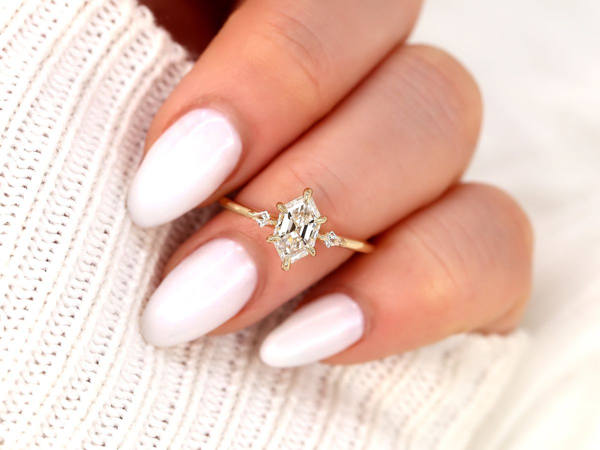 Stunning 1.27 CT Hexagon Moissanite Engagement Ring with Three Stone Design 4