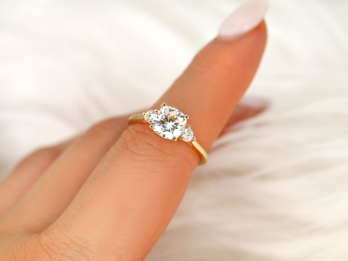 Stunning 1.70 CT Cushion Moissanite Engagement Ring with Three Stone Design 8