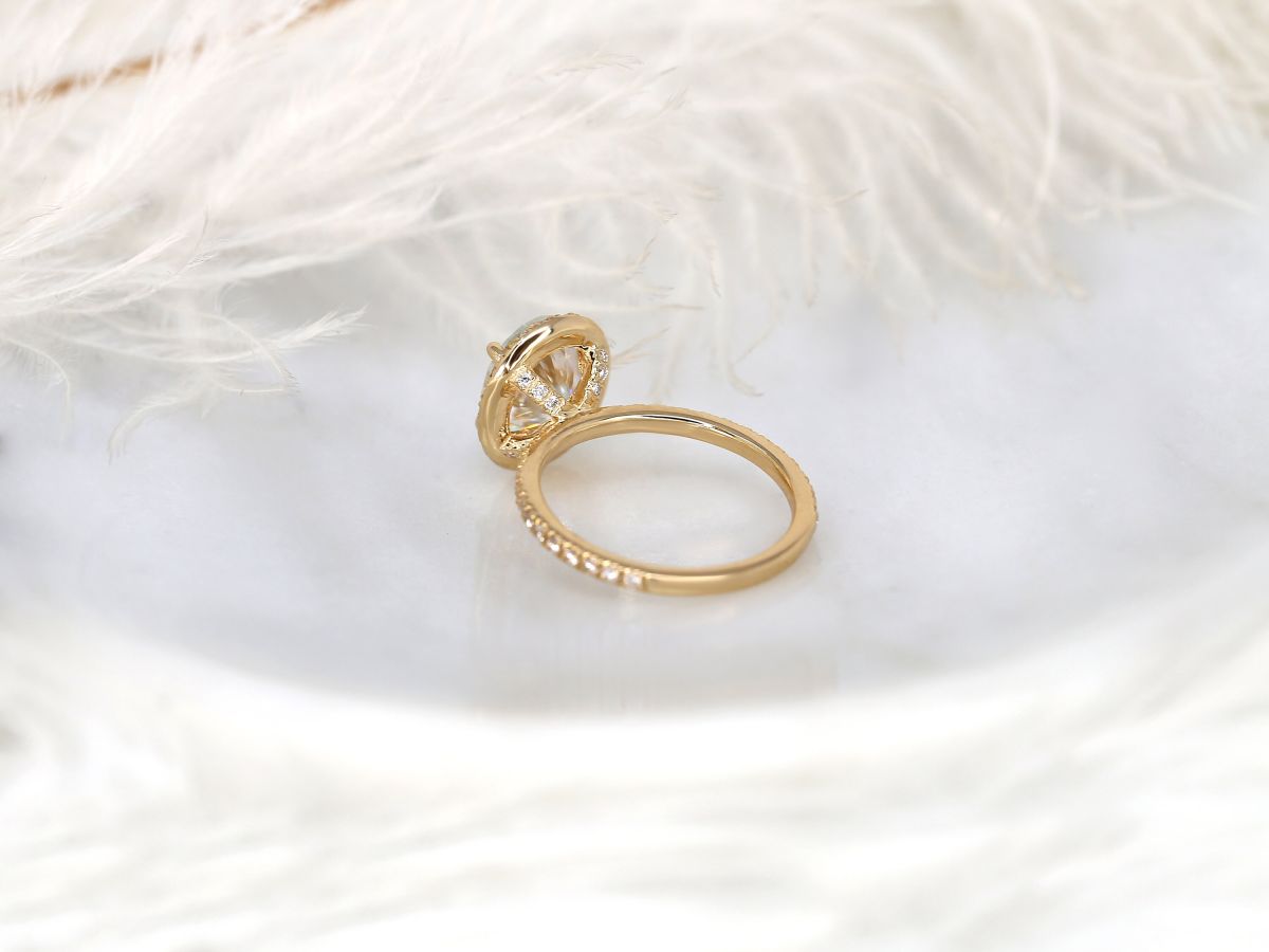 Stunning 2 CT Oval Moissanite Engagement Ring with Pave Design 3