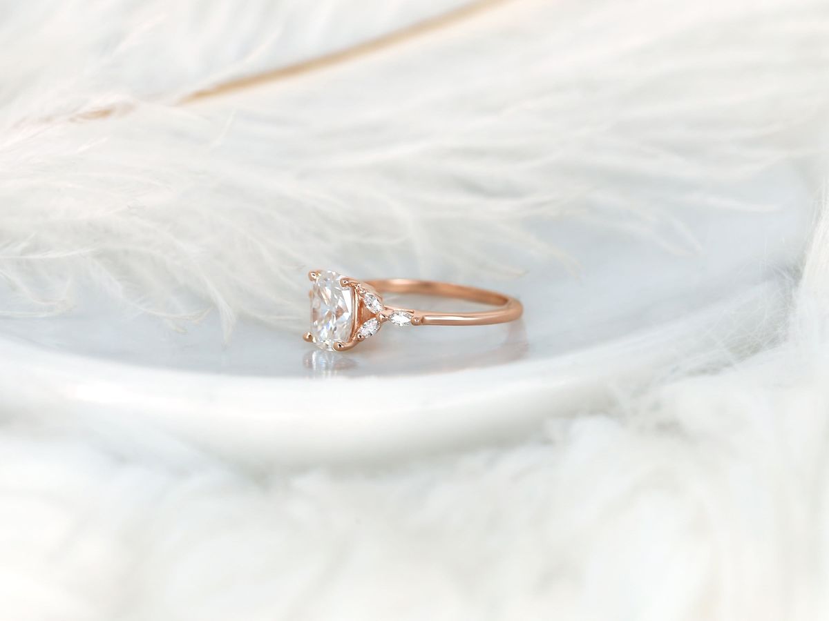 Stunning 1.5 CT Cushion Moissanite Engagement Ring with Cluster Design 3