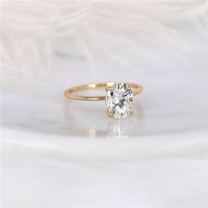 Stunning 2.10 CT Oval Moissanite Engagement Ring with Solitaire Design 2