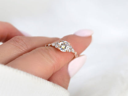 Stunning 1.0 CT Round Moissanite Engagement Ring with Cluster Design 4