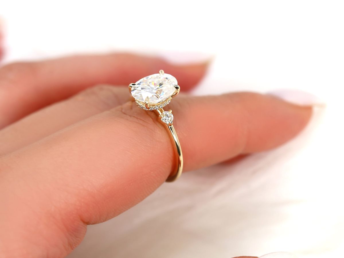 Stunning 2.5 CT Oval Moissanite Engagement Ring with Hidden Halo Design 6