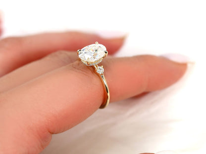 Stunning 2.5 CT Oval Moissanite Engagement Ring with Hidden Halo Design 6