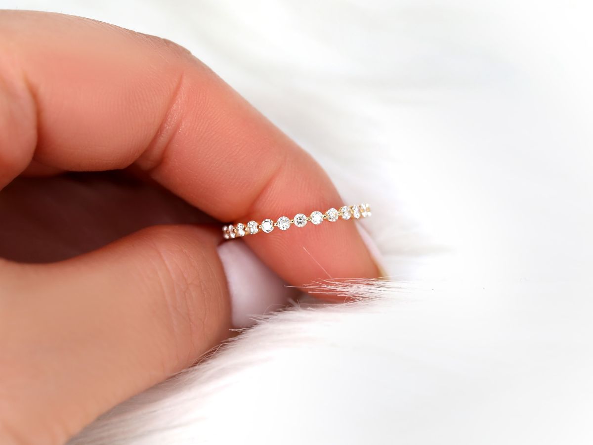 Stunning 0.55 TCW Round Moissanite Stones Half Eternity Wedding Band 6