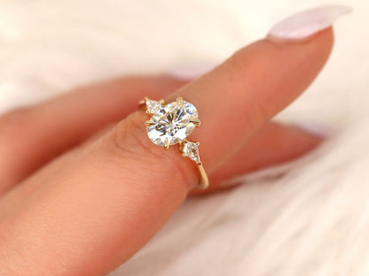 Stunning 2.5 CT Oval Moissanite Engagement Ring with Three Stone Design 9