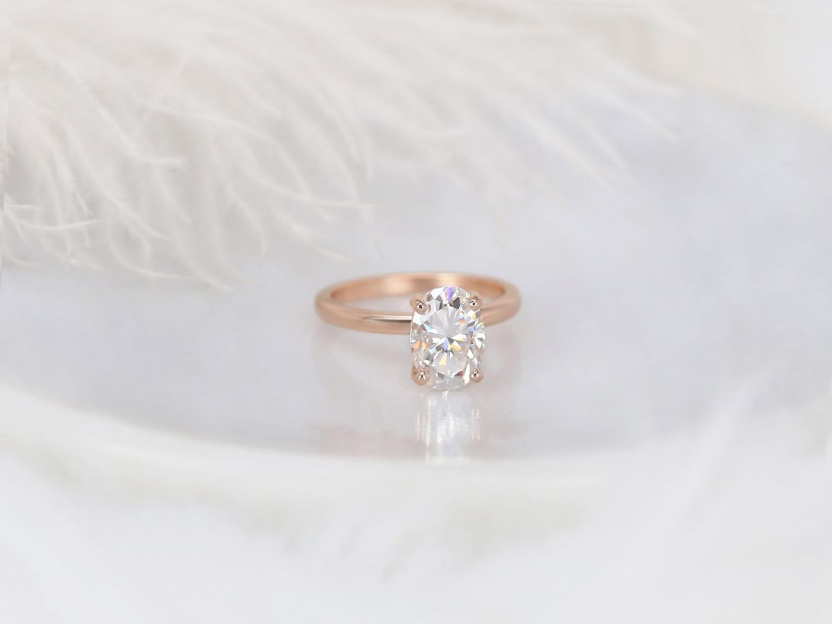 Stunning 2.5 CT Oval Moissanite Engagement Ring with Solitaire Design 3