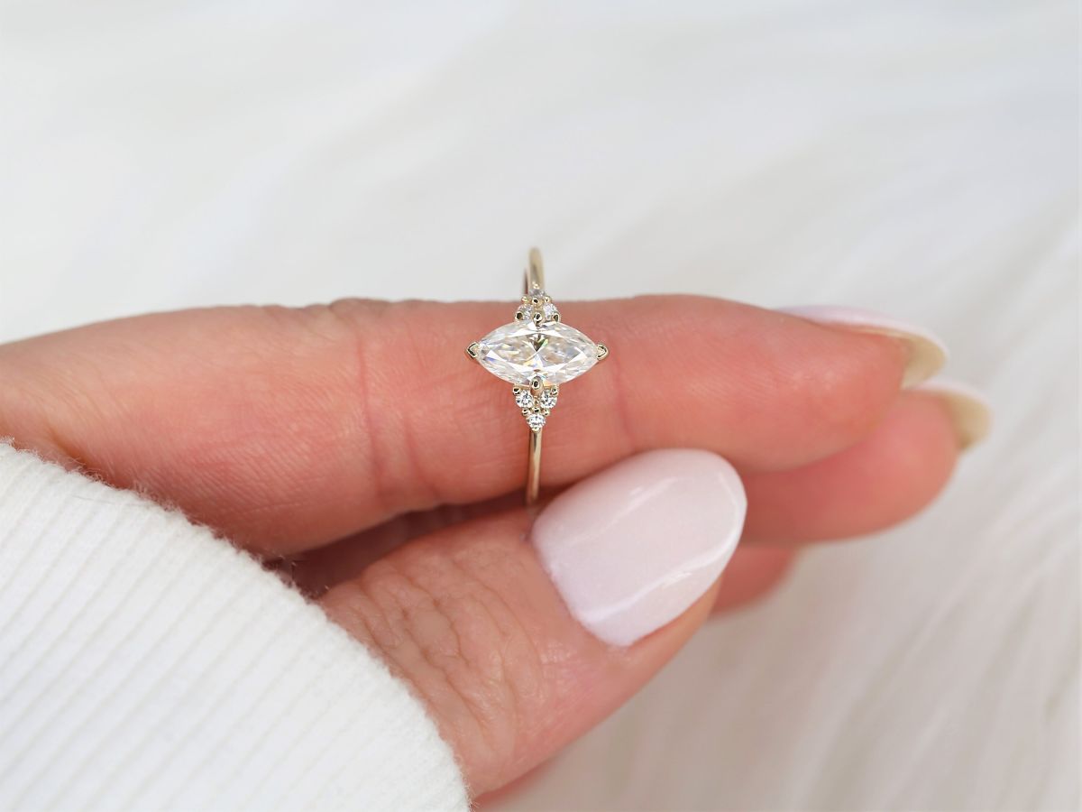Stunning 1 CT Marquise Moissanite Engagement Ring With Cluster Design 8