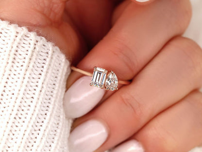 Stunning 0.43 CT & 0.58 CT Pear & Emerald Moissanite Engagement Ring with Two Stones Design 5