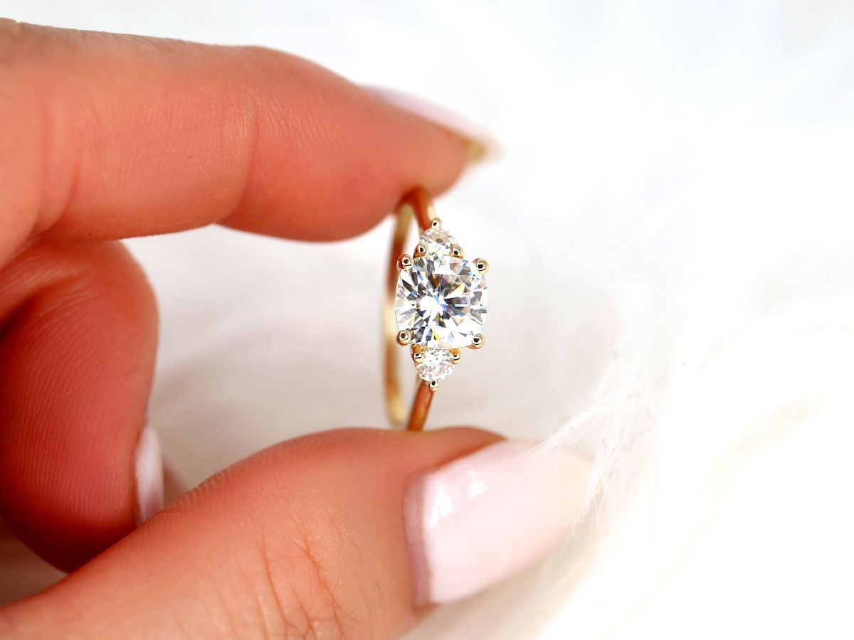 Stunning 1.70 CT Cushion Moissanite Engagement Ring with Three Stone Design 4