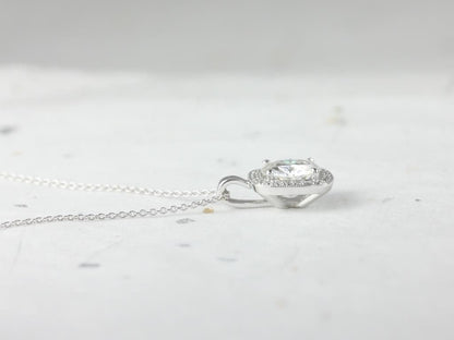 2.0 CT Cushion Moissanite Diamond Halo Pendant Necklace in Solid Gold 2