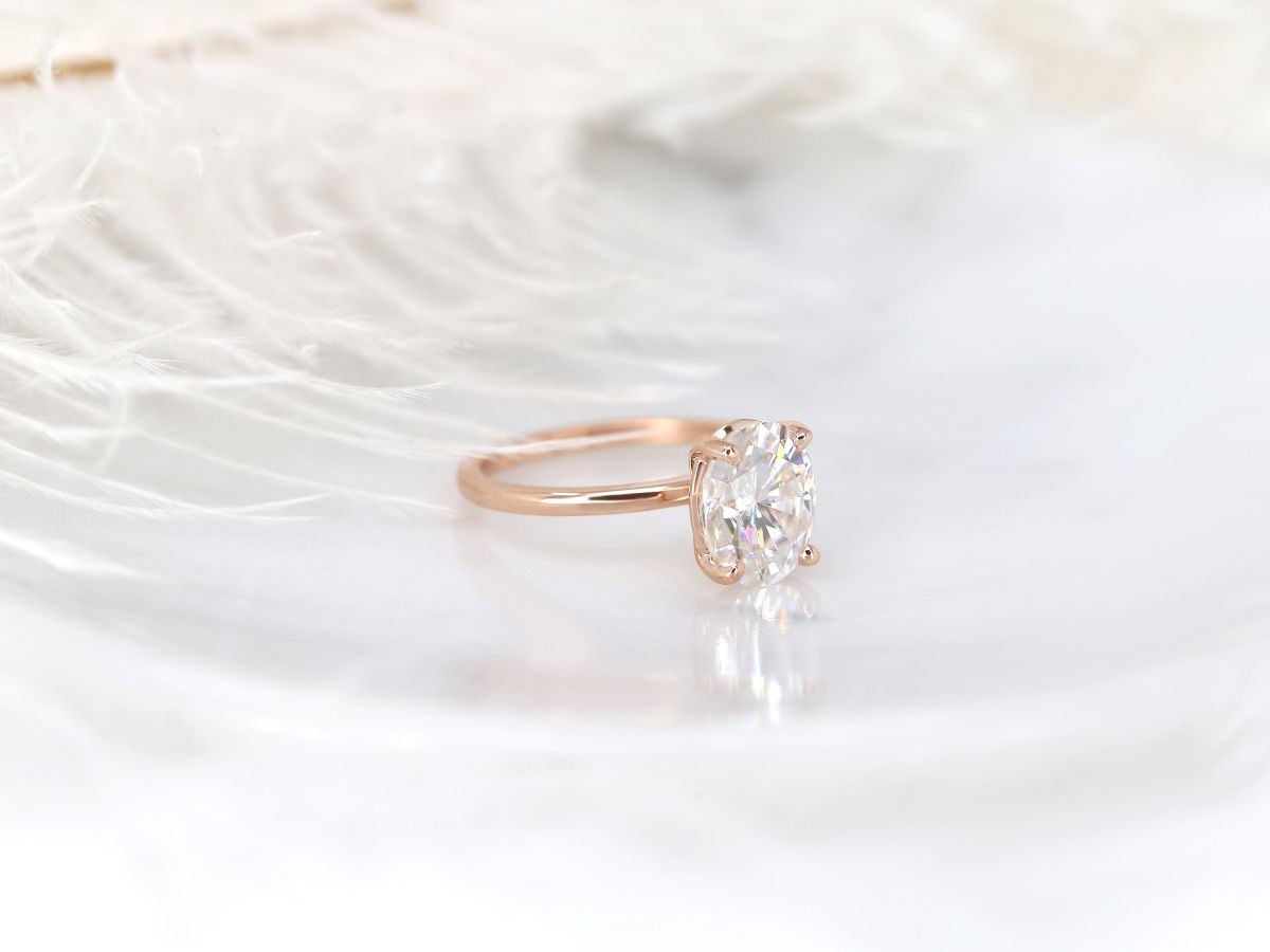 Stunning 3.0 CT Oval Moissanite Engagement Ring with Solitaire Design 2