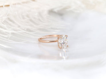 Stunning 3.0 CT Oval Moissanite Engagement Ring with Solitaire Design 2