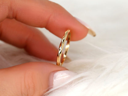 Stunning Twisted Wedding Bands 2