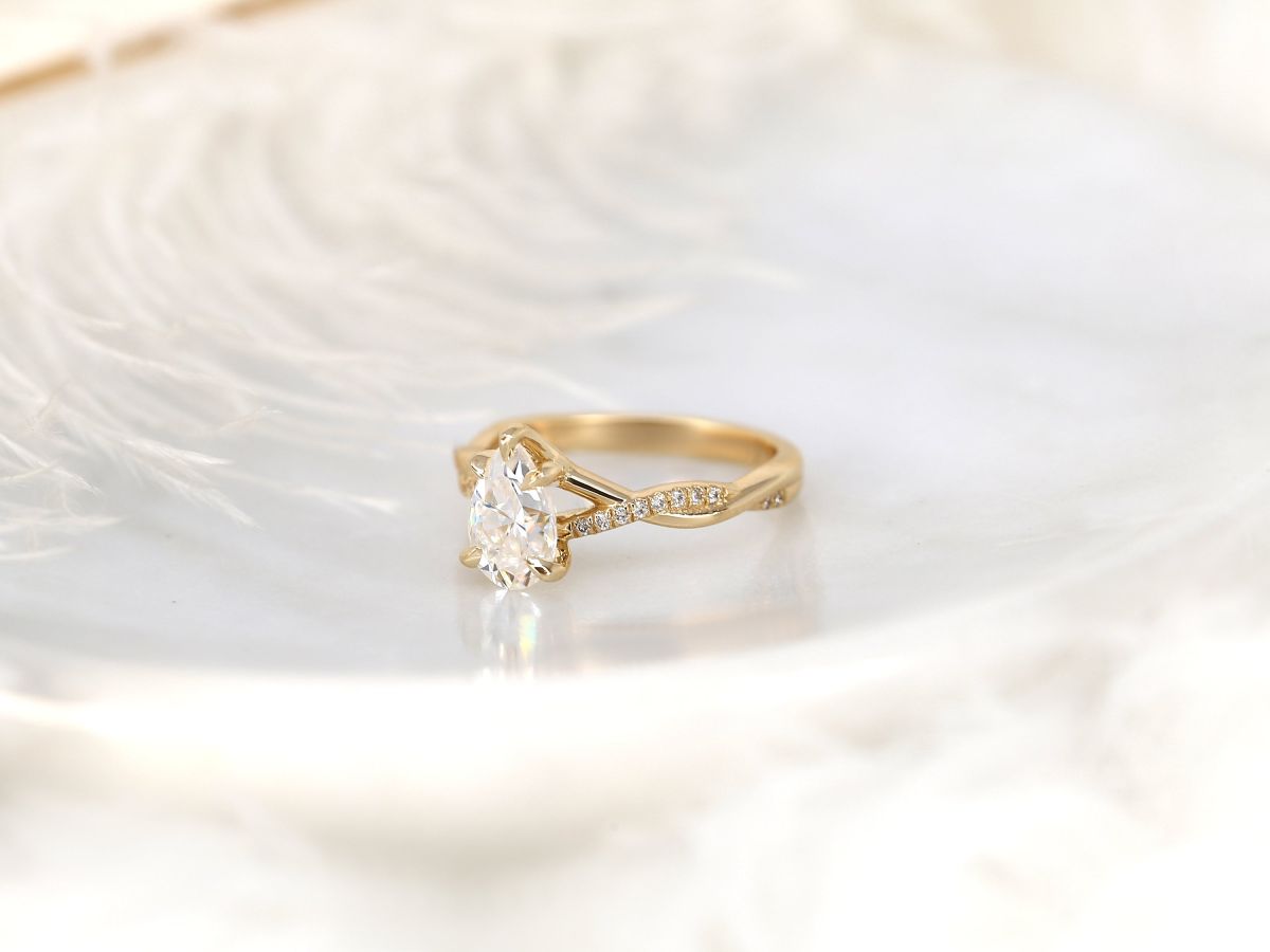 Stunning 1.50 CT Pear Moissanite Engagement Ring with Twisted Pave Design 3