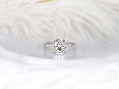 Stunning 3 CT Oval Moissanite Engagement Ring with Pave Design 1
