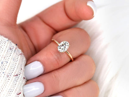 Stunning 1.5 CT Oval Moissanite Engagement Ring with Hidden Halo Design 4