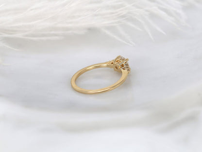 Stunning 0.75 CT Round Moissanite Engagement Ring With Cluster Design 3