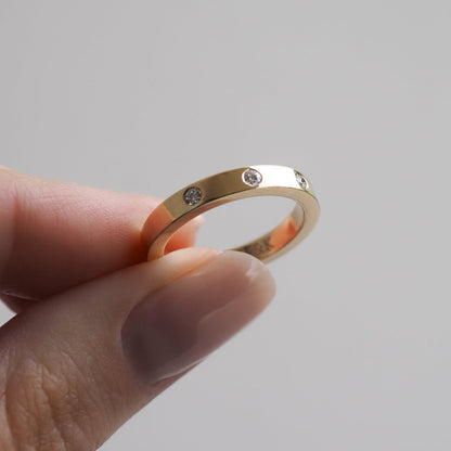 Stunning 0.12 TCW Round Moissanite Stones Flush Wedding Bands 2