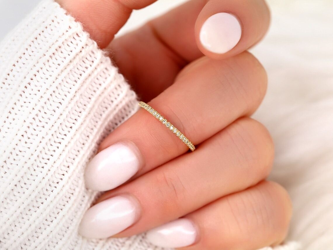 Stunning 0.10 TCW Round Moissanite Stones Half Eternity Wedding Bands 3