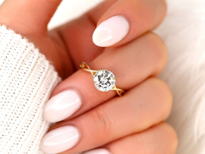 Stunning 2.0 CT Round Moissanite Engagement Ring with Hidden Halo Design 7