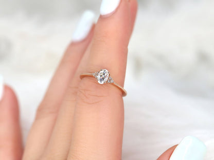 Stunning 0.50 CT Oval Moissanite Engagement Ring With Cluster Design 6