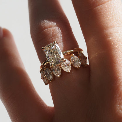 Stunning 0.4 TCW Oval Moissanite Stones Half Eternity Wedding Band 4