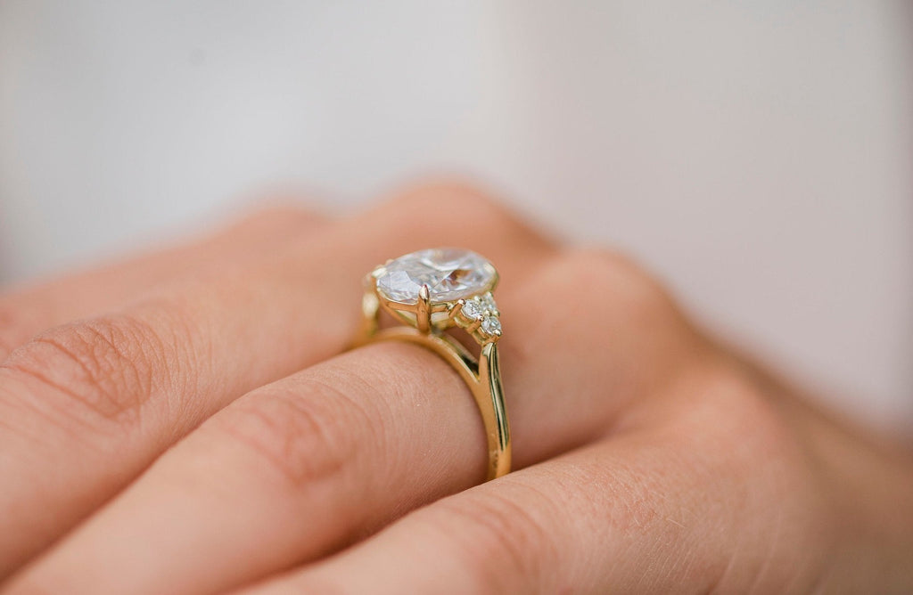 4.0 CT Oval Moissanite Ring Featuring Cluster Style 2