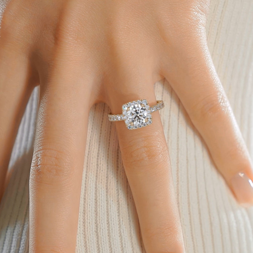 Round Halo Lab Grown Diamond Engagement Ring