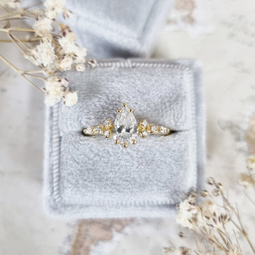 0.79 CT Pear Cluster CVD E/VS1 Diamond Engagement Ring 2