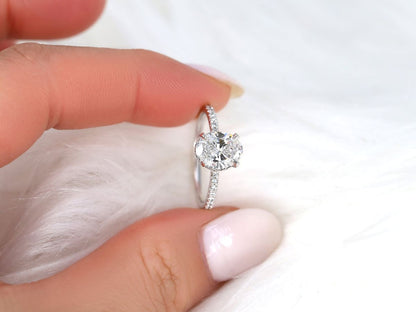 Stunning 1.5 CT Oval Moissanite Engagement Ring with Hidden Halo Design 5