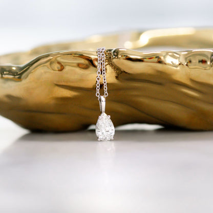 1.0 CT Pear Cut Moissanite Diamond Solitaire Pendant Necklace in Solid Gold 2
