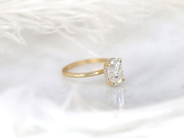 Stunning 2.5 CT Oval Moissanite Engagement Ring with Hidden Halo Design 2