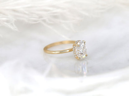 Stunning 2.5 CT Oval Moissanite Engagement Ring with Hidden Halo Design 2