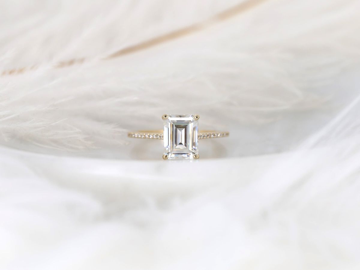 Stunning 2.6 CT Emerald Moissanite Engagement Ring with Pave Design 1