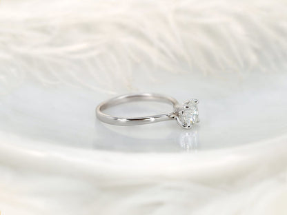 Stunning 1.0 CT Round Moissanite Engagement Ring with Solitaire Design 3