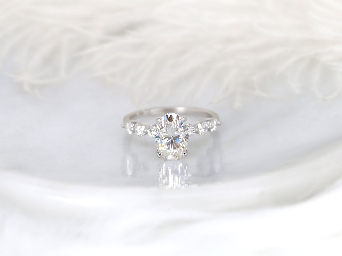Stunning 2.5 CT Oval Moissanite Engagement Ring with Pave Design 1